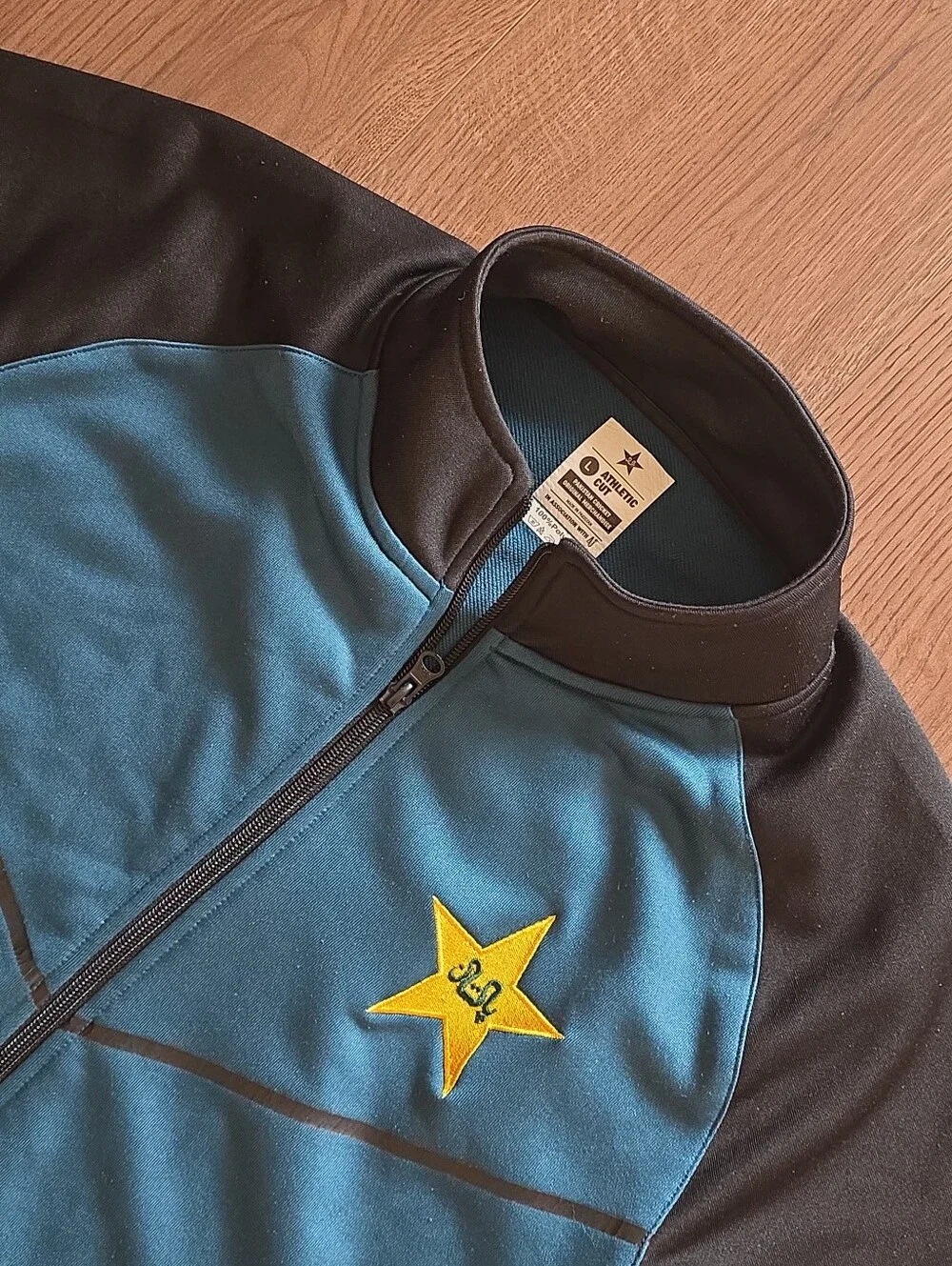 AJ Sports - Pakistan Cricket Team Track Jacket - Size L - Teal/Black